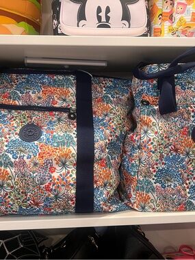 2 Bags Kouliya  duffel bag and tote bag